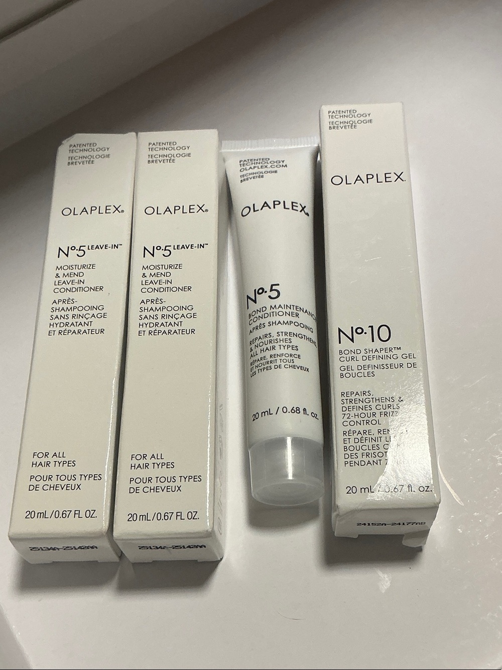 OLAPLEX N°5 & N°10 Travel Set in White